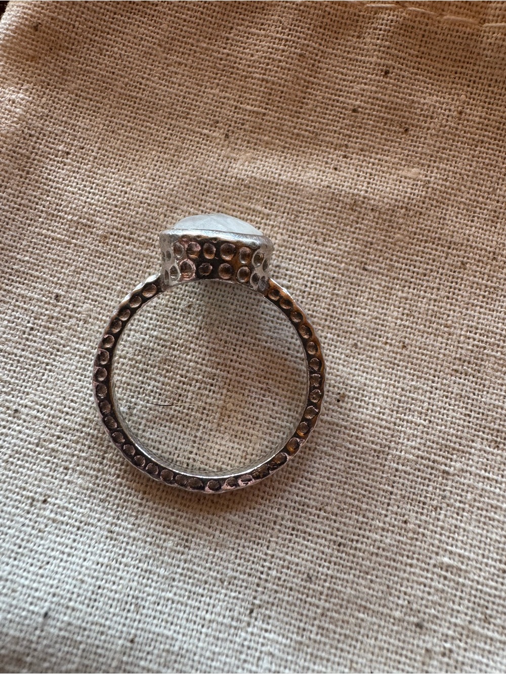 Moonstone ring - Picture 2 of 3